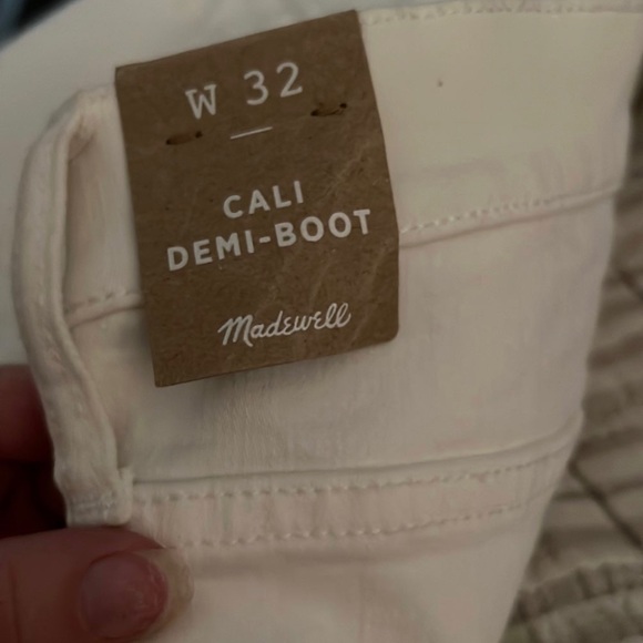 Madwell White Denim Size 32 NWT - Picture 3 of 3